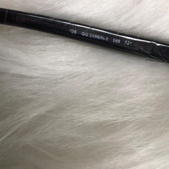 Gucci Sunglasses - Picture 7 of 7